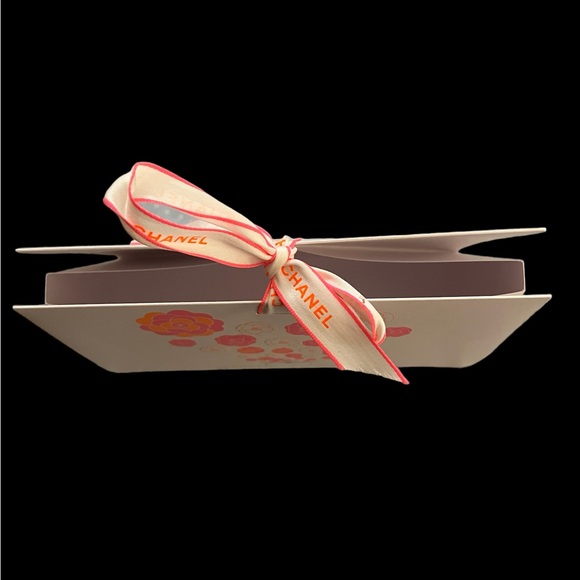 NIB CHANEL CHANCE Limited Edition Hand Creams Set With Origami Mothers Day Box - Picture 5 of 6